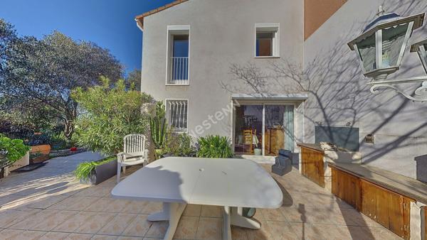 Maison 4 chambres 97 m2 sur une parcelle de 407 m2