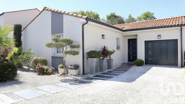 Maison à vendre 4 pièces 92 m² Saint-Michel-Chef-Chef