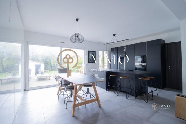 Maison moderne 7 pièces 178m²