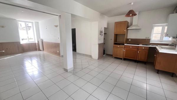 Maison lumineuse avec potentiel 2 chambres