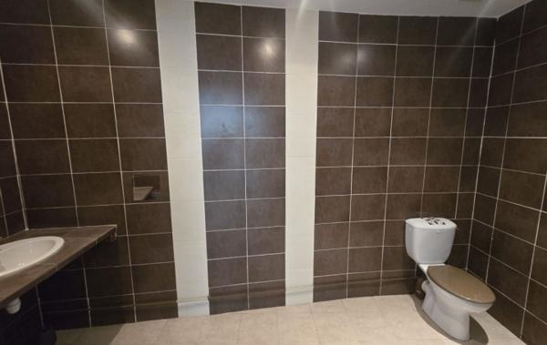 Vente Local commercial Murs commerciaux Ales   