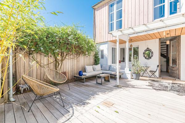 Maison confidentielle avec jardin au coeur de Bordeaux