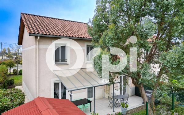 Maison à vendre    5 pièces •  Reyrieux