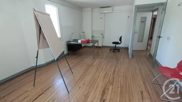 Appartement F4 à vendre  4 pièces - 92,04 m 2   VALENCE  - 26