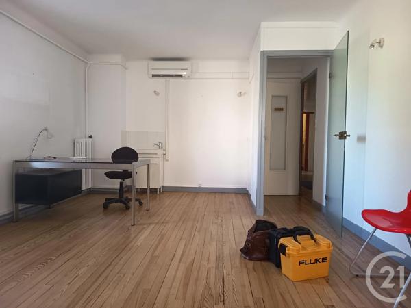 Appartement F4 à vendre  4 pièces - 92,04 m 2   VALENCE  - 26