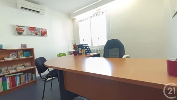 Appartement F4 à vendre  4 pièces - 92,04 m 2   VALENCE  - 26