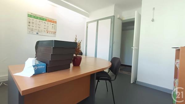 Appartement F4 à vendre  4 pièces - 92,04 m 2   VALENCE  - 26