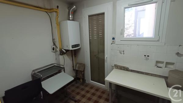 Appartement F4 à vendre  4 pièces - 92,04 m 2   VALENCE  - 26