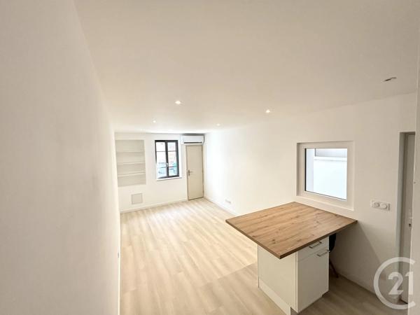 Maison à vendre  2 pièces - 51 m 2   VALENCE  - 26