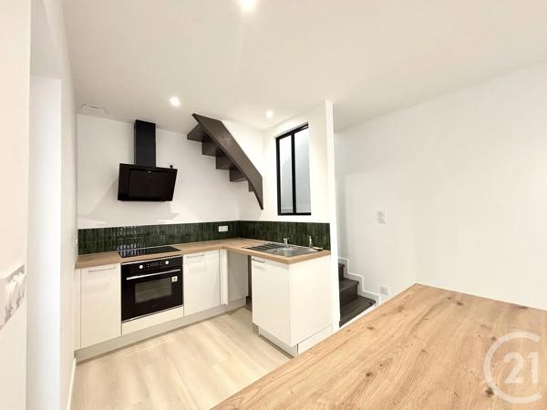 Maison à vendre  2 pièces - 51 m 2   VALENCE  - 26