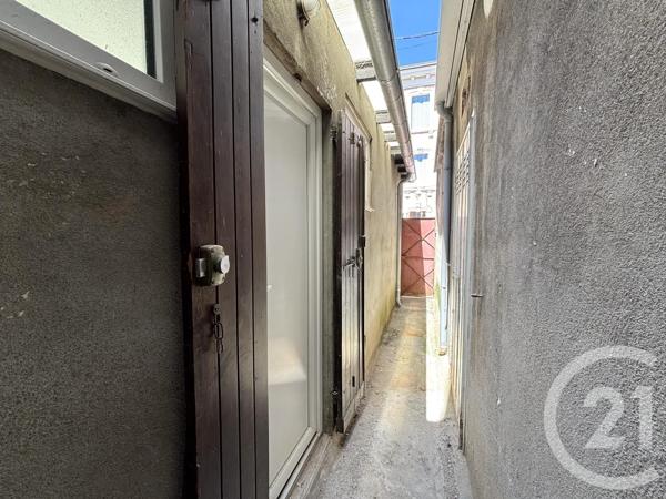 Maison à vendre  2 pièces - 51 m 2   VALENCE  - 26