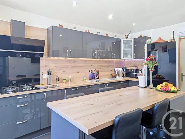 Maison à vendre  4 pièces - 104,43 m 2   MONTELIMAR  - 26