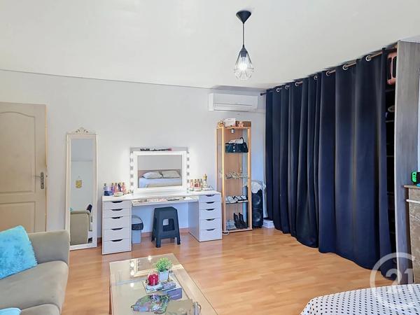 Maison à vendre  4 pièces - 104,43 m 2   MONTELIMAR  - 26