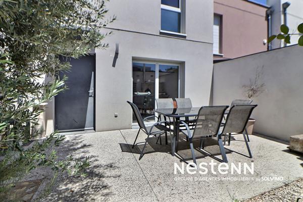 Maison Cité Berliet Saint Priest 3 pièces 65.59m2 2 chambres garage jardin terrasse Métro D