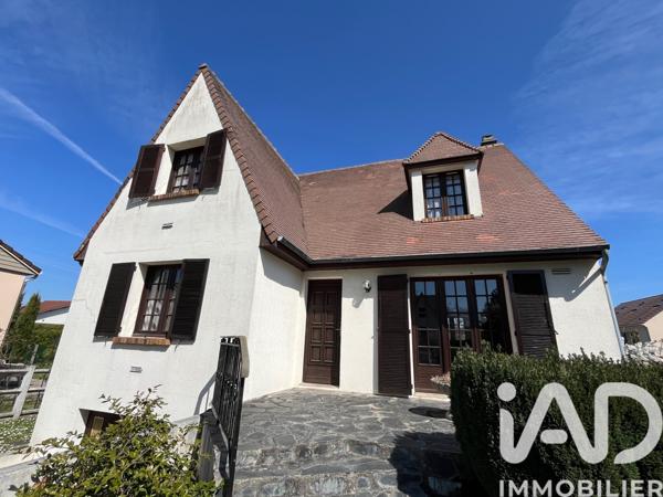 Maison à vendre 6 pièces 135 m² Saint-Leu-la-Forêt