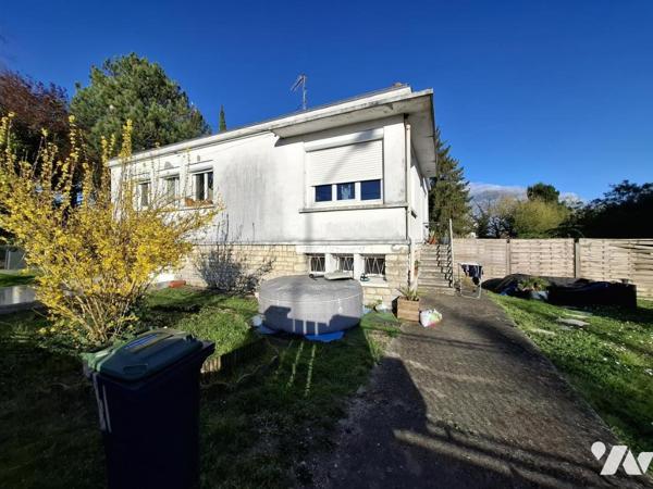 Maison de ville de 100m² hab avec sous-sol de 97m² - quartier Bellevue - SAINTES rive Gauche