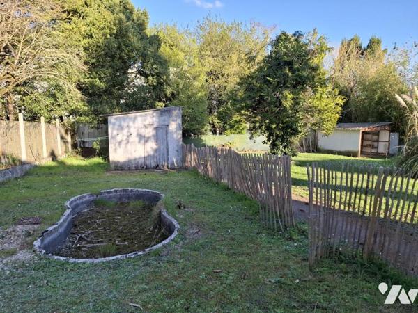 Maison de ville de 100m² hab avec sous-sol de 97m² - quartier Bellevue - SAINTES rive Gauche