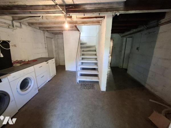 Maison de ville de 100m² hab avec sous-sol de 97m² - quartier Bellevue - SAINTES rive Gauche