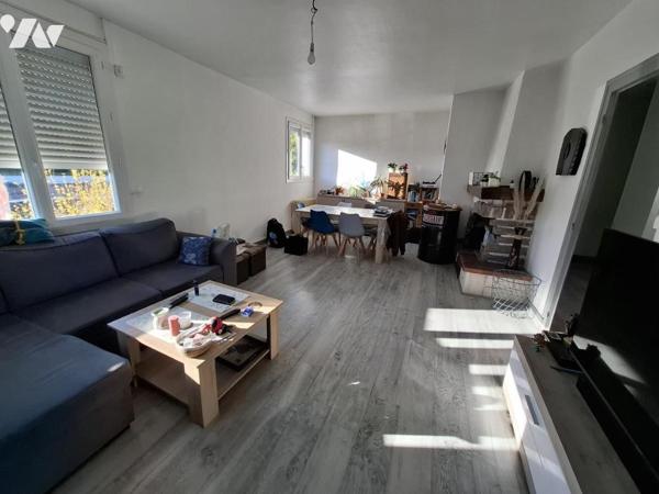 Maison de ville de 100m² hab avec sous-sol de 97m² - quartier Bellevue - SAINTES rive Gauche