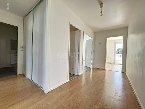 Appartement proche gare de Chantilly ,  3 pièce(s), 74m² habitables, balcons