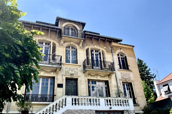 Maison de maitre de 480 m²