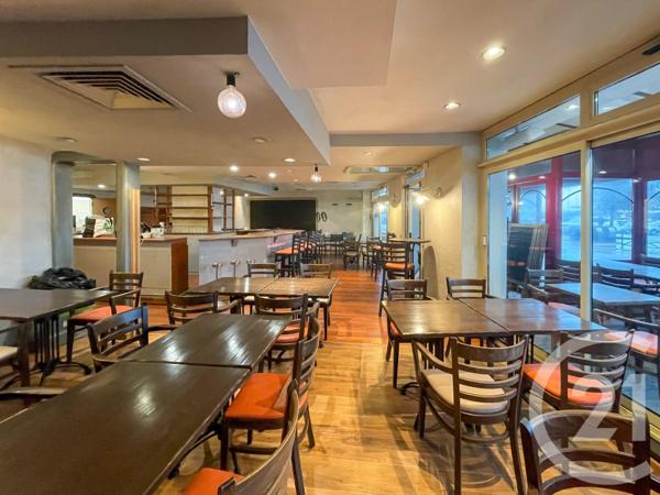 Immeuble à vendre  181,25 m2 LES SABLES D OLONNE - 85