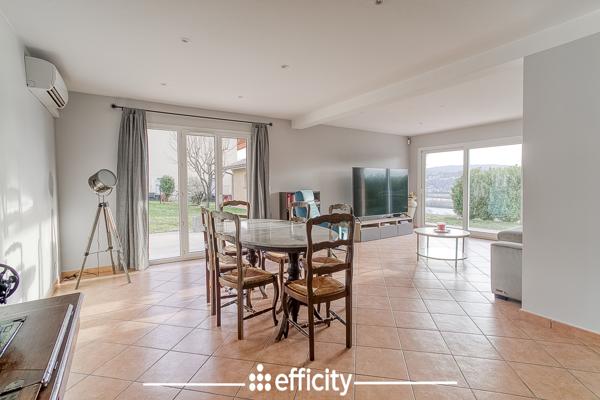 Maison 4 pièces - 118 m² Exclusivité efficity