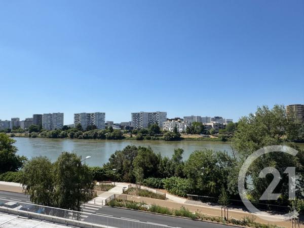 Appartement T4 à vendre  4 pièces - 92 m2 ST SEBASTIEN SUR LOIRE - 44