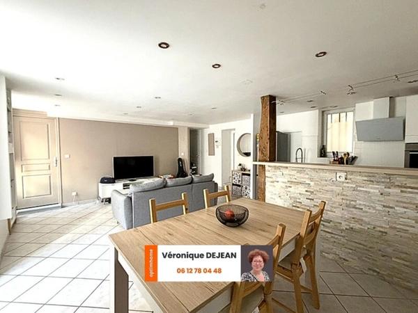 Maison 102 m²-Les Martres-de-Veyre (63)-4 chambres-3 chambres + bureau– 155 000 €