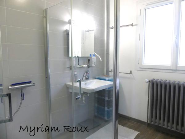 Orléans, proche CHU, à vendre maison de 143 m2, 5 chambres, terrain de 1000 m2.