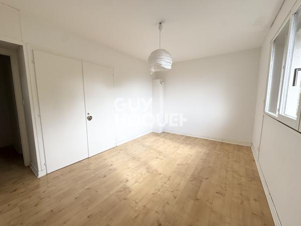 MAISON À LOUER DE 5 PIÈCES DE 119,53 M²