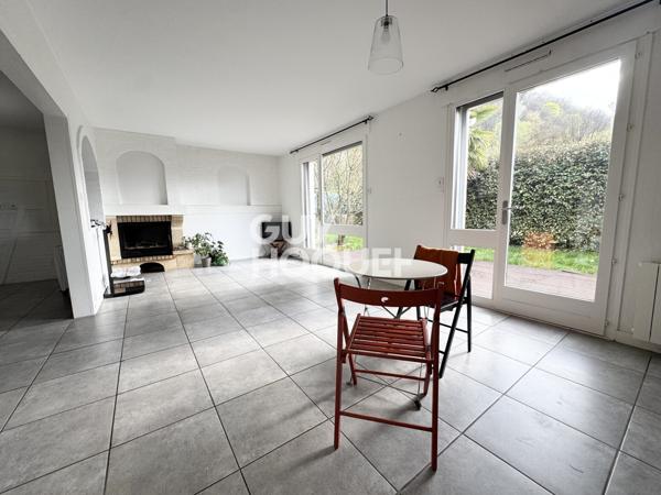MAISON À LOUER DE 5 PIÈCES DE 119,53 M²
