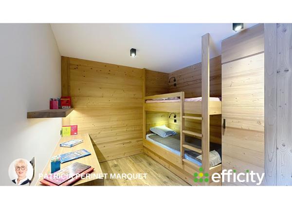 Maison 10 pièces - 266 m²