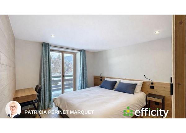 Maison 10 pièces - 266 m²