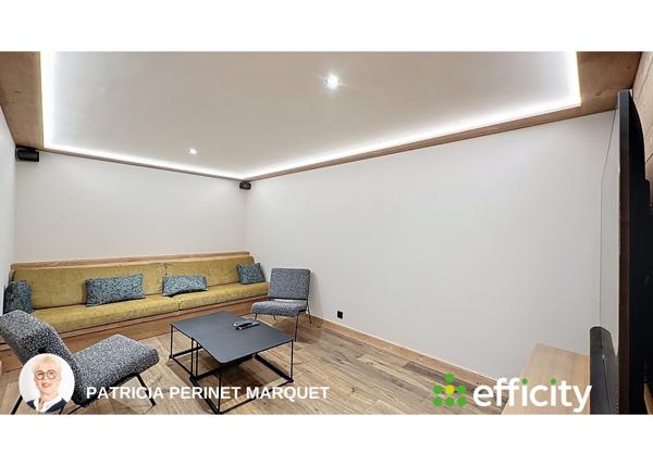 Maison 10 pièces - 266 m²