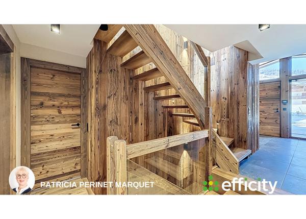 Maison 10 pièces - 266 m²