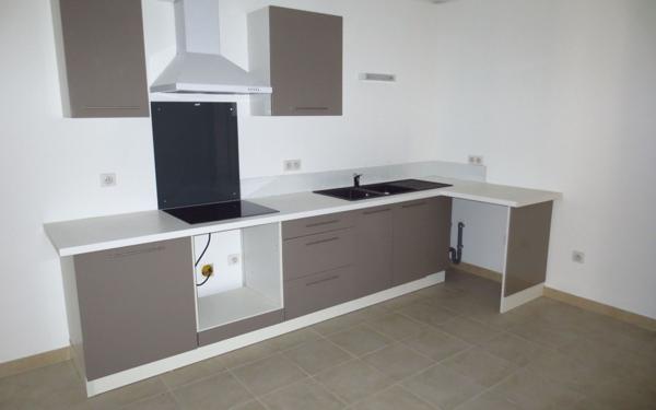 Maison à louer    4 pièces •  Plaisance