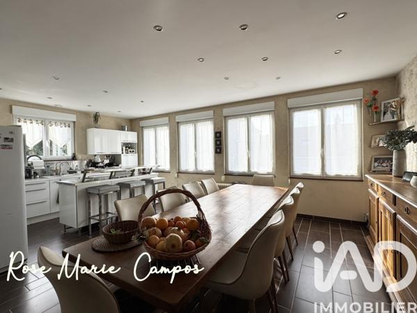 Maison à vendre 11 pièces 242 m² Montceau-les-Mines