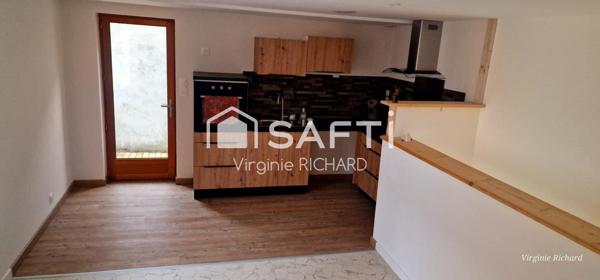 MOZAC:Maison rénovée ,prête à vivre, avec terrasse/garage et cave!!