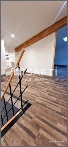 MOZAC:Maison rénovée ,prête à vivre, avec terrasse/garage et cave!!