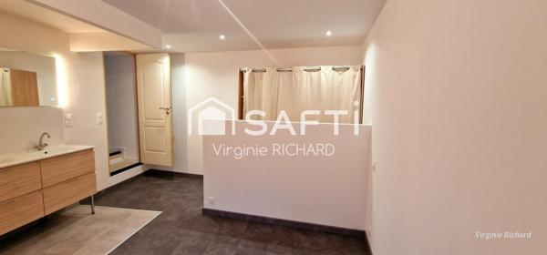 MOZAC:Maison rénovée ,prête à vivre, avec terrasse/garage et cave!!