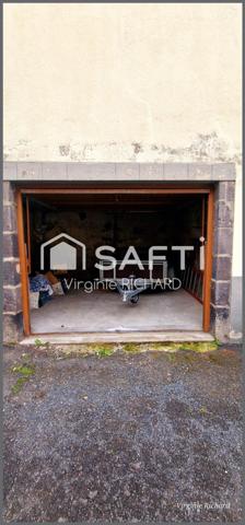 MOZAC:Maison rénovée ,prête à vivre, avec terrasse/garage et cave!!