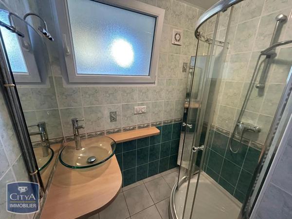 Appartement à louer 3 pièces 78.55m² Cholet (49300)