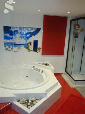 COLOMIERS  quartier résidentiel, villa 2004, T9, 5 chambres, piscine, sous-sol 100 m2, parc, annexes