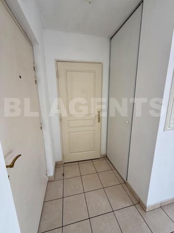 Appartement 2 piéces - Vaujours - Balcon - Parking - Proche transport