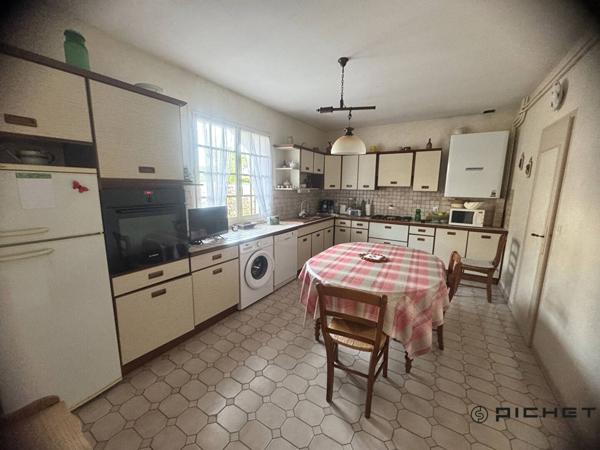 Maison 7 pièces 179 m² TALENCE - 33400