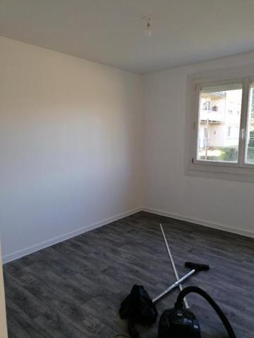 Appartement T3 SAINT HERBLAIN - 62.34 m2  704 Euros