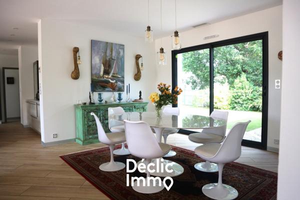 Vente maison contemporaine La jarrie, 240m² 9 pièces 1 196 000€ avec piscine