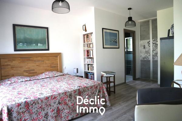 Vente maison contemporaine La jarrie, 240m² 9 pièces 1 196 000€ avec piscine