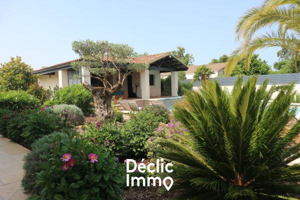 Vente maison contemporaine La jarrie, 240m² 9 pièces 1 196 000€ avec piscine